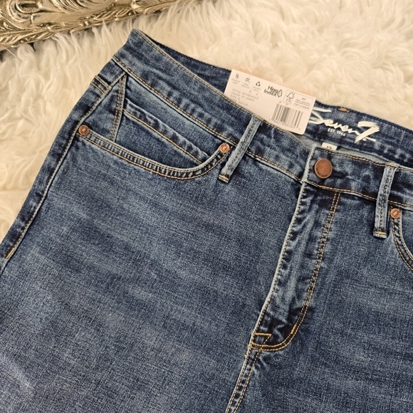 Seven7 Women's Skinny Jean. Color: Dark Wash. Size 12. New.Classic five-pocket - Picture 2 of 9